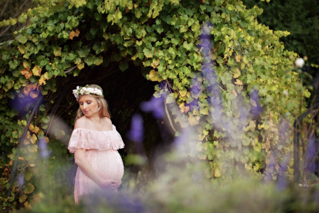 How To Look Great For Your Maternity Photoshoot - Atlanta Family ...